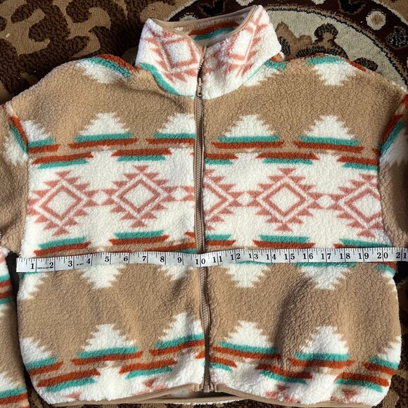 Cropped Aztec Pattern Fleece/Sherpa Sweater - Picture 2 of 3